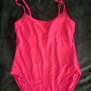 old navy hot pink one piece swimsuit